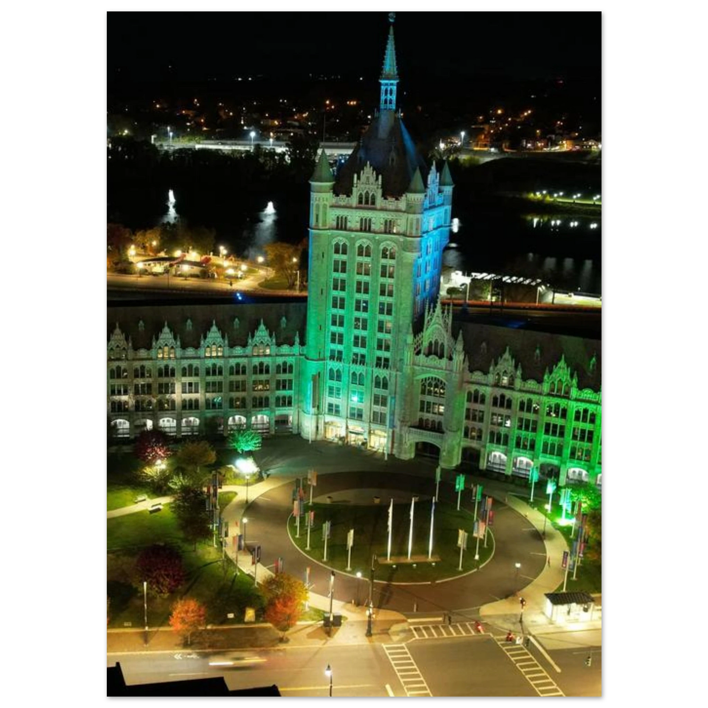 8bd6852d-aeb4-4d04-8151-07e88b74f45a